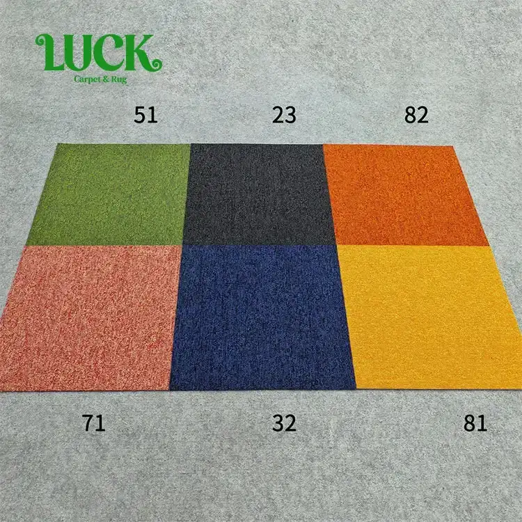 Tufté de tuile de tapis de pile de boucle